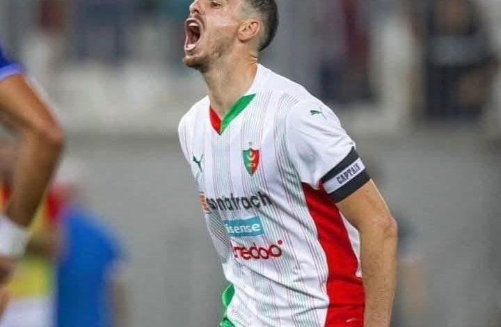 Football Algérien : Abdellaoui face à une lourde sanction après ses insultes à un arbitre