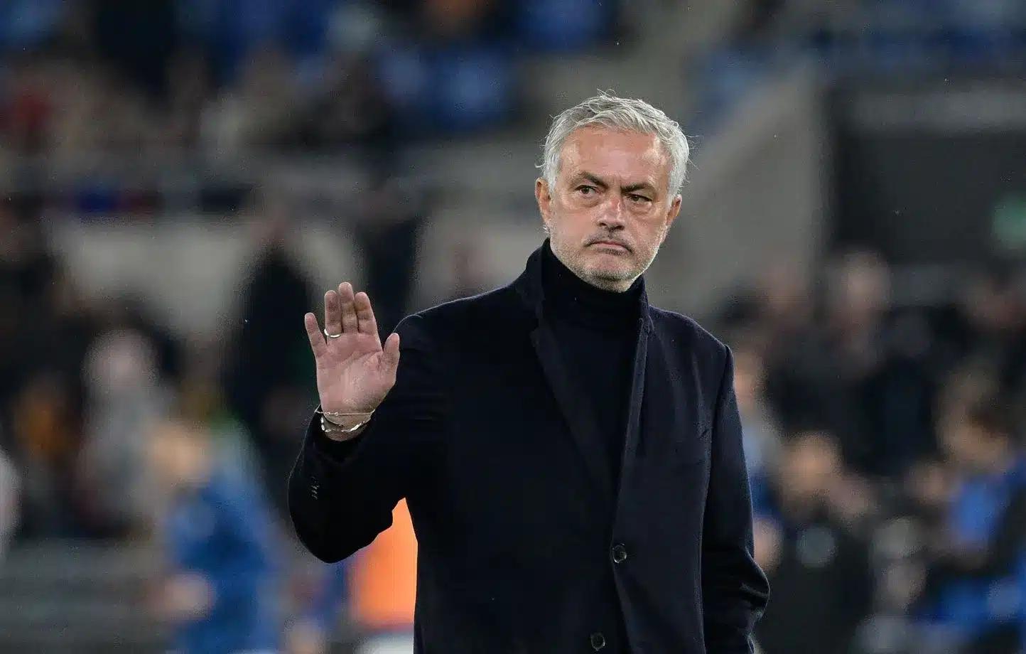 Fenerbahçe : Tension entre Saint-Maximin et Mourinho