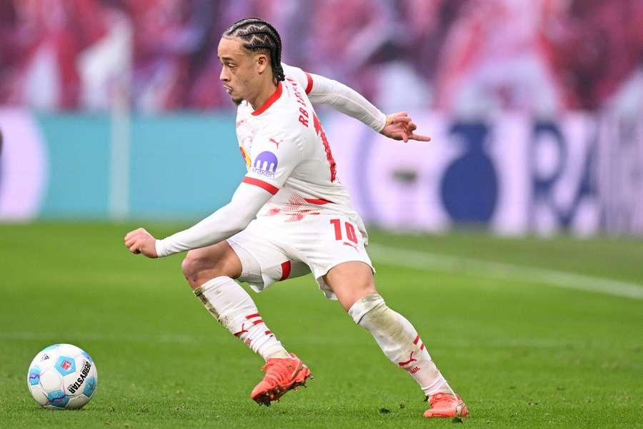 Liverpool s'intéresse à Xavi Simons : une aubaine pour le PSG ?