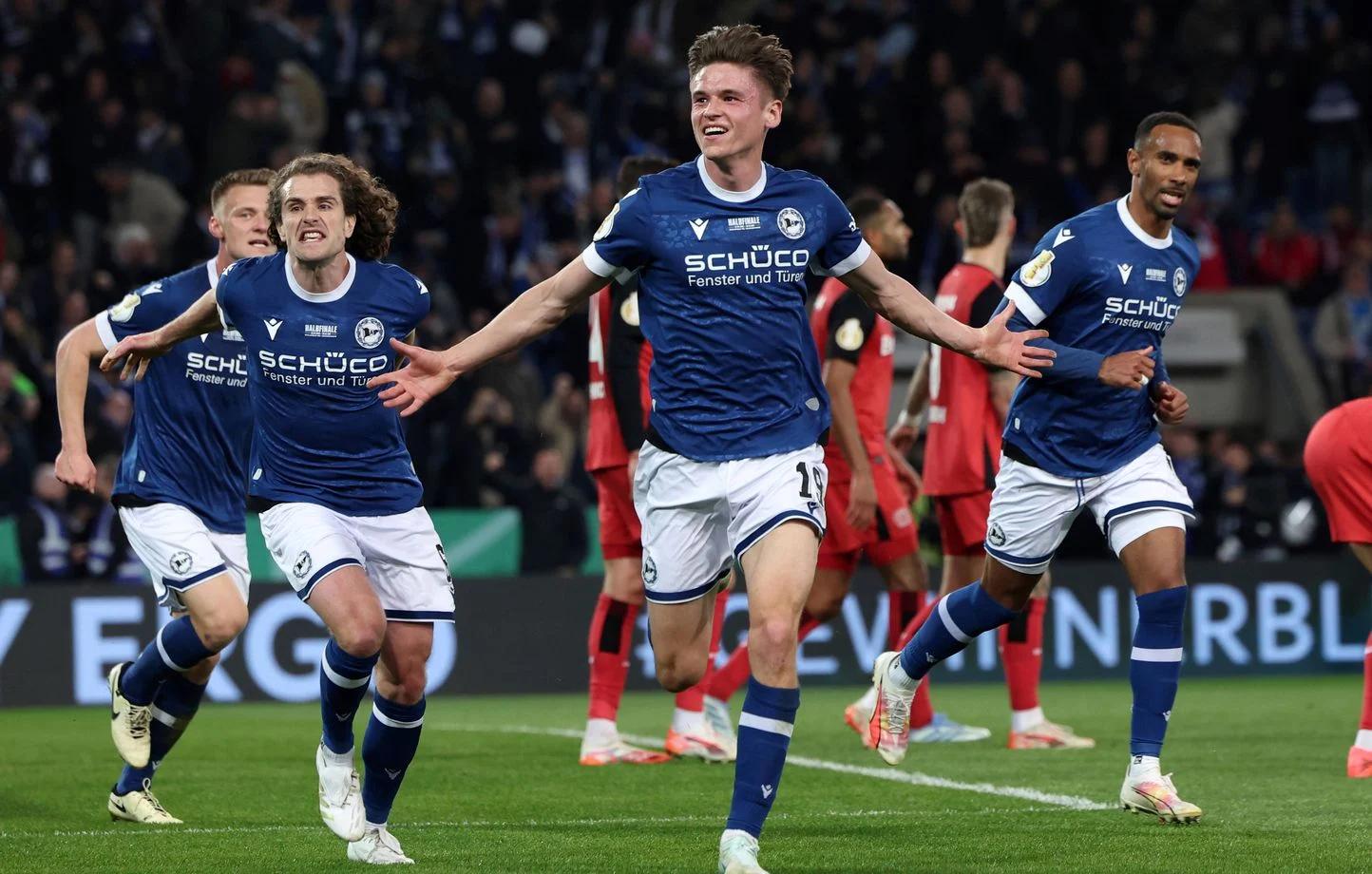 L'exploit historique de l'Arminia Bielefeld, club de D3, en Coupe d'Allemagne