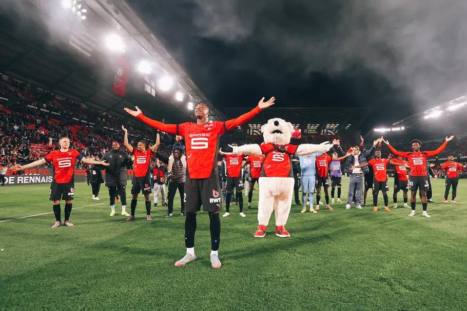 Rennes s’impose dans le derby grâce à une action complètement folle