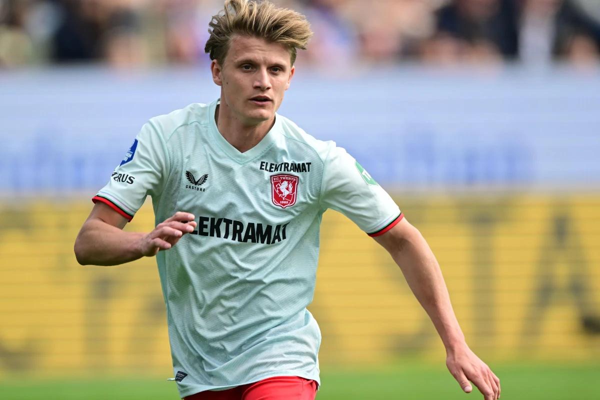 Sem Steijn, meilleur buteur d'Eredivisie, rejoint le Feyenoord Rotterdam