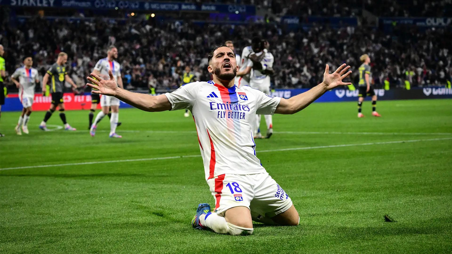 Le PSG devance le Real pour un ami de Willian Pacho !