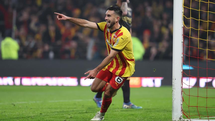 RC Lens : Adrien Thomasson et Mathew Ryan entretiennent le flou sur leur avenir