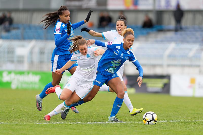 Foot féminin : l’OM sacré champion de Seconde Ligue, Orléans relégué en Division 3