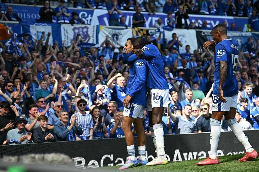 Everton dit adieu à Goodison Park en beauté