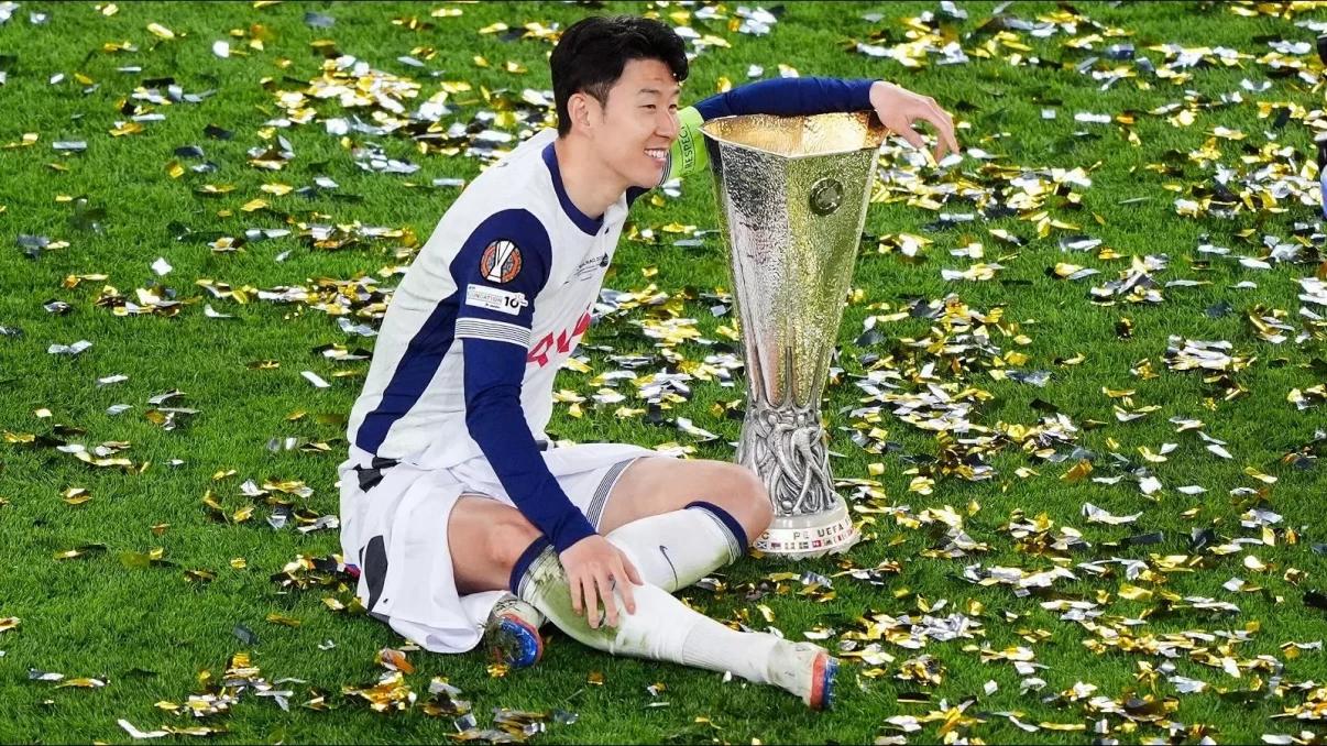 Son Heung-min enfin sacré avec Tottenham : une pensée pour Harry Kane