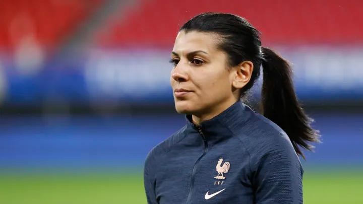 Kenza Dali vole au secours d’Eugénie Le Sommer