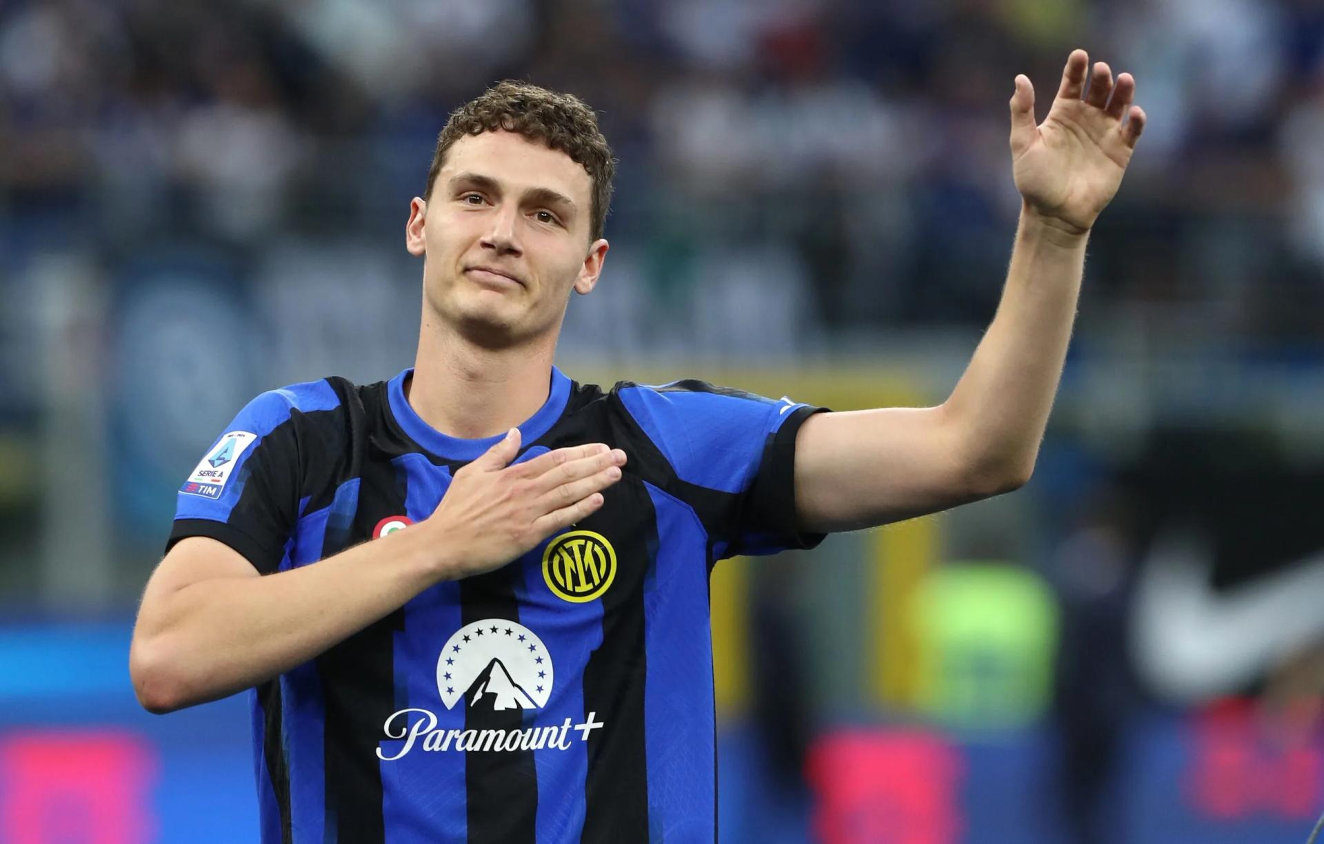 Benjamin Pavard encense le PSG avant la finale
