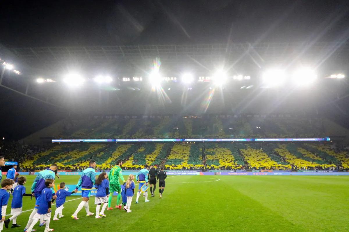 L'Incroyable Cadeau du Brésil à Carlo Ancelotti pour son Anniversaire