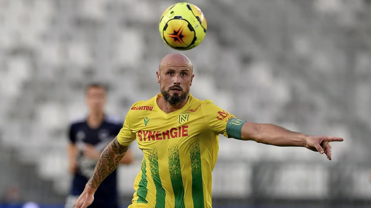 Nicolas Pallois Proche de S'Engager avec le Stade de Reims