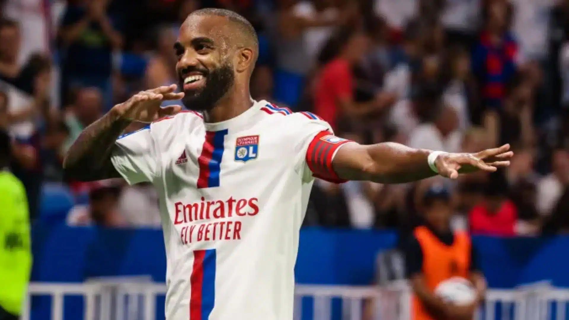 Alexandre Lacazette : Cap sur Neom et le Jackpot Saoudien !