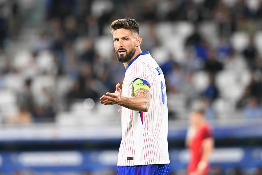 Mercato LOSC : Olivier Giroud Quitte Officiellement le LAFC et Se Dirige vers Lille !
