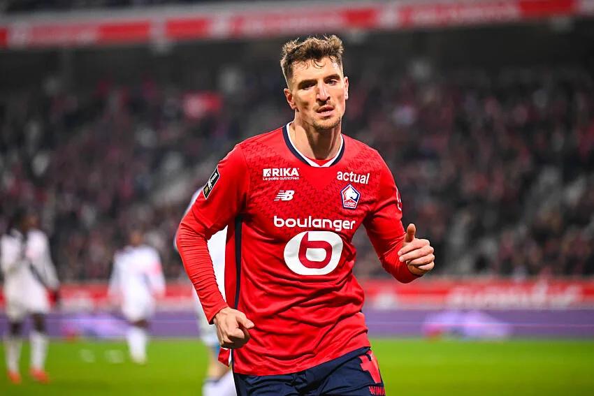 Mercato : Thomas Meunier Refuse une Proposition du PSG et Critique la Sincérité du Club