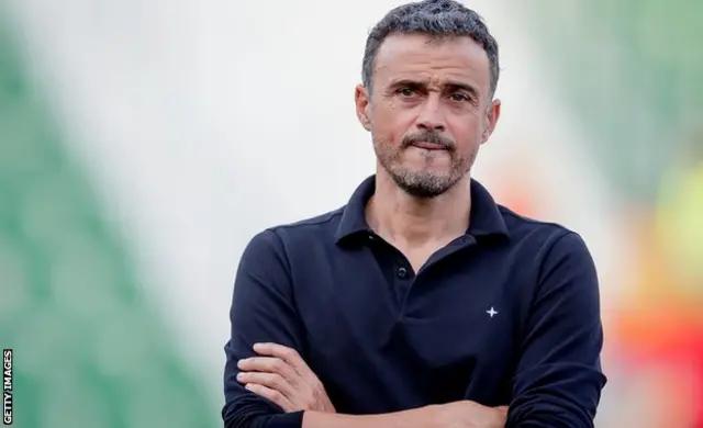 Mercato PSG : Le Paris Saint-Germain a Trouvé son Nouveau Milieu de Terrain !